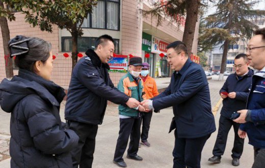 新春送暖情更浓 岁寒情深砺前行 —— 国资公司、工发集团党委书记、董事长罗鹏伟带领公司领导班子成员看望慰问春节期间值班值守一线员工