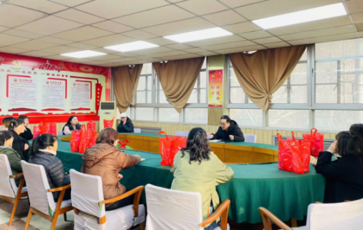 情暖“三八”妇女节 —— 陕西宝氮化工集团有限公司工会开展慰问女员工活动